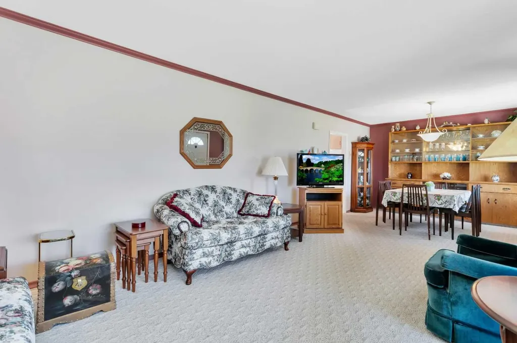 5004 55 Avenue Ponoka AB T4J 1H3