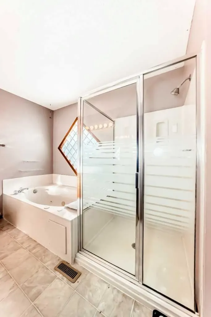 402 Citadel Hills Circle NW Calgary AB T3G 3V7