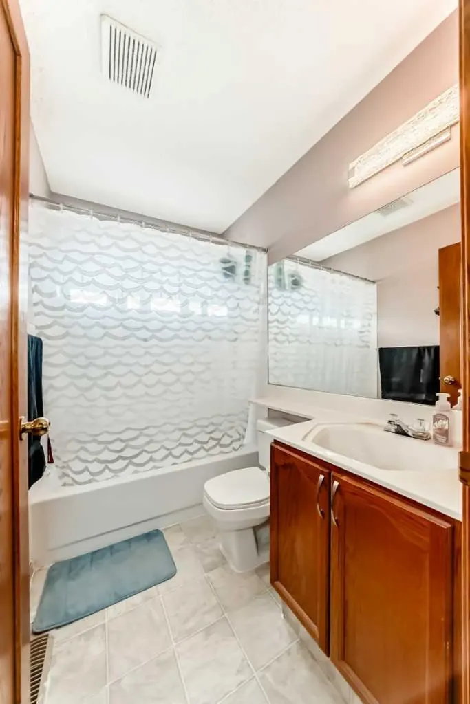 402 Citadel Hills Circle NW Calgary AB T3G 3V7