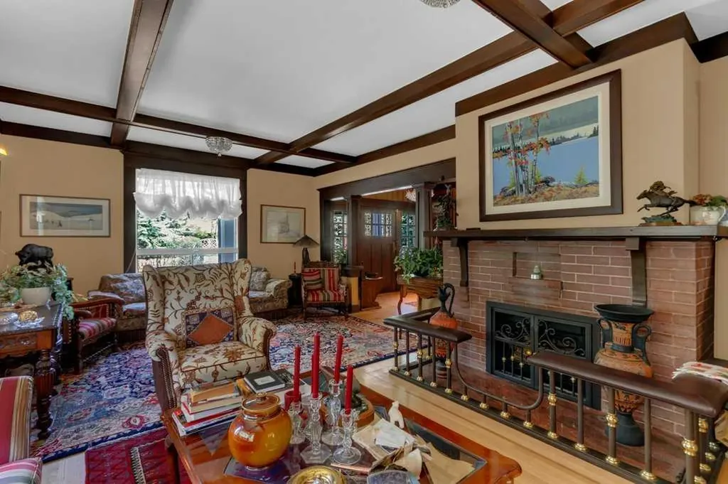 501 Buffalo Street Banff AB T1L 1A1