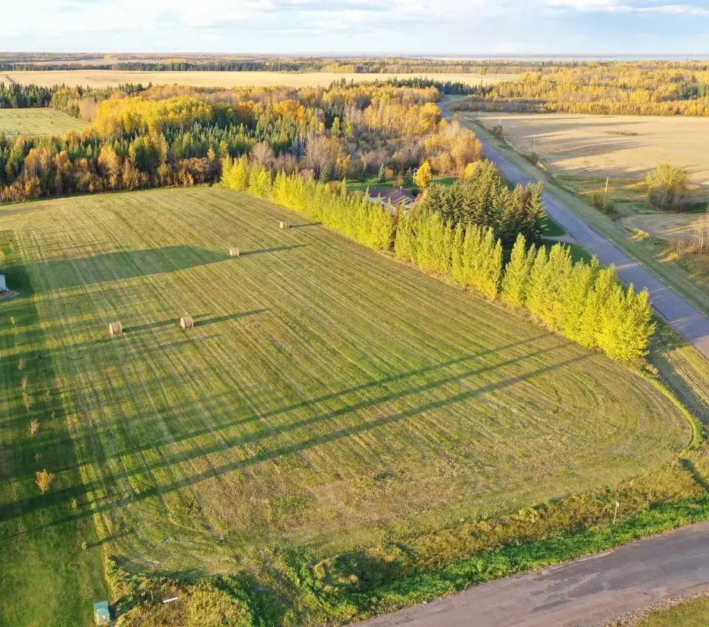 68134 Campsite Road Plamondon AB T0A 2T0