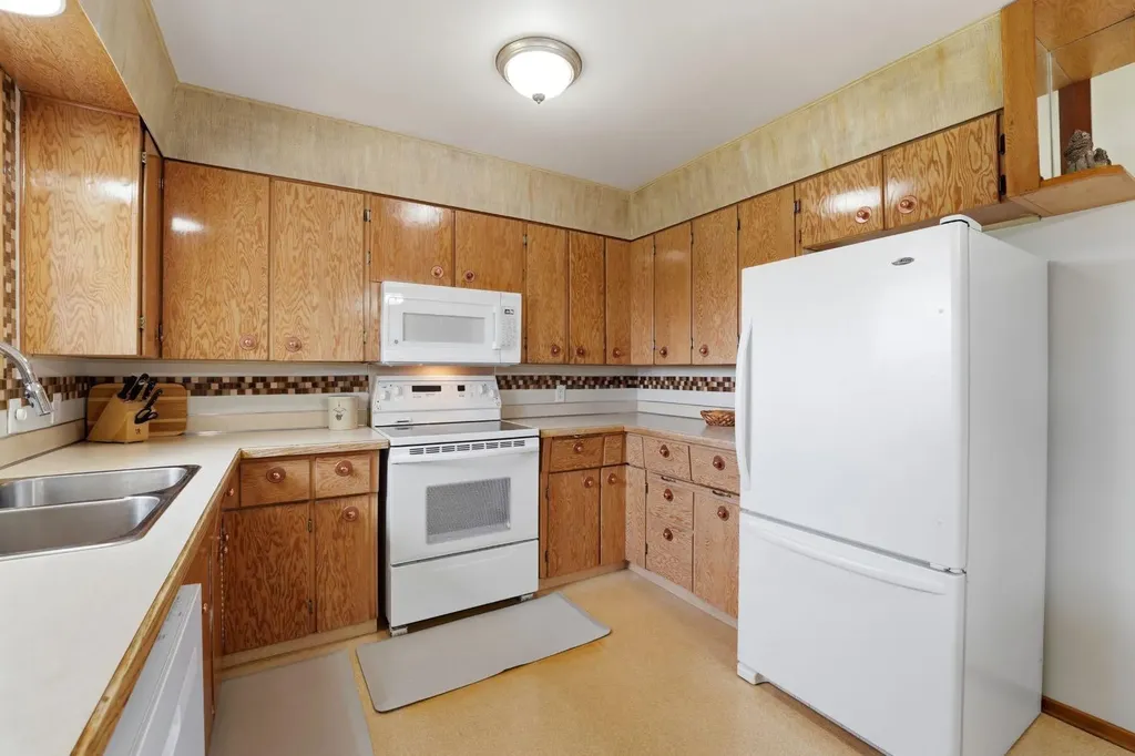 20019 Township Road 422 Rural Ponoka County AB T0C 0J0