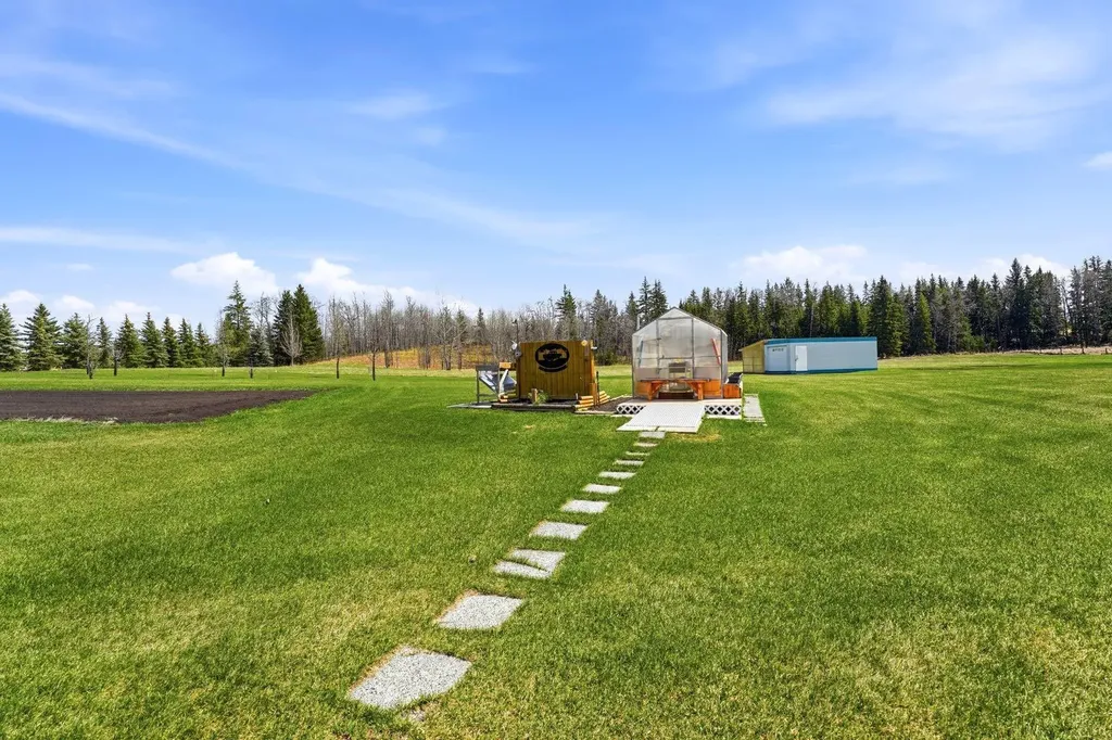 20019 Township Road 422 Rural Ponoka County AB T0C 0J0
