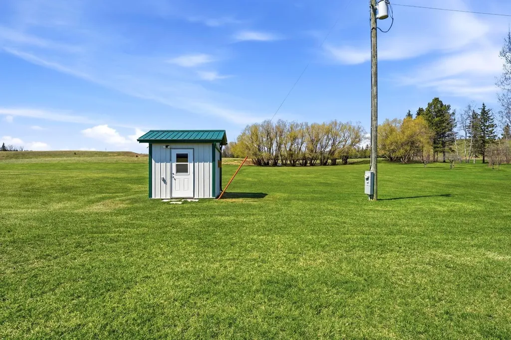 20019 Township Road 422 Rural Ponoka County AB T0C 0J0