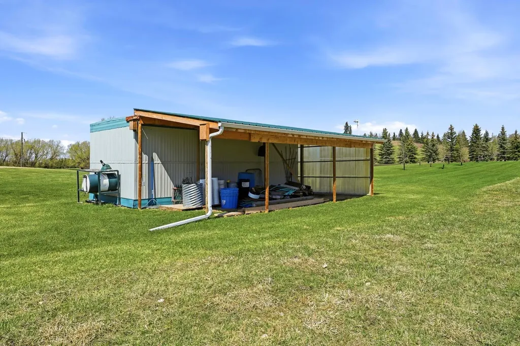 20019 Township Road 422 Rural Ponoka County AB T0C 0J0