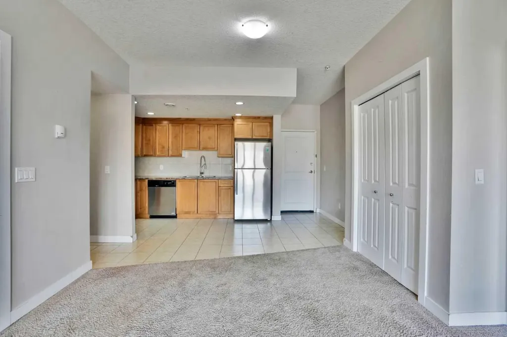 330 2nd Street W Brooks AB T1R 0E9