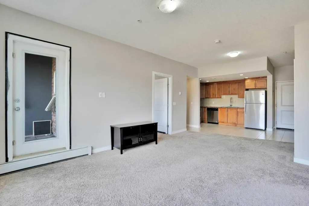 330 2nd Street W Brooks AB T1R 0E9