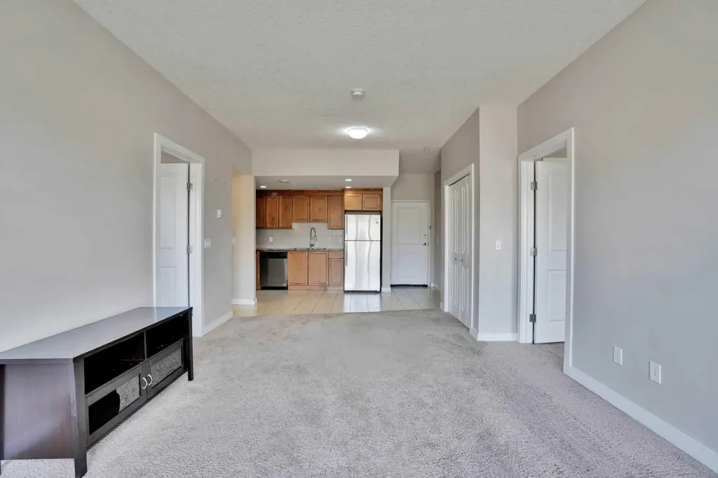 330 2nd Street W Brooks AB T1R 0E9