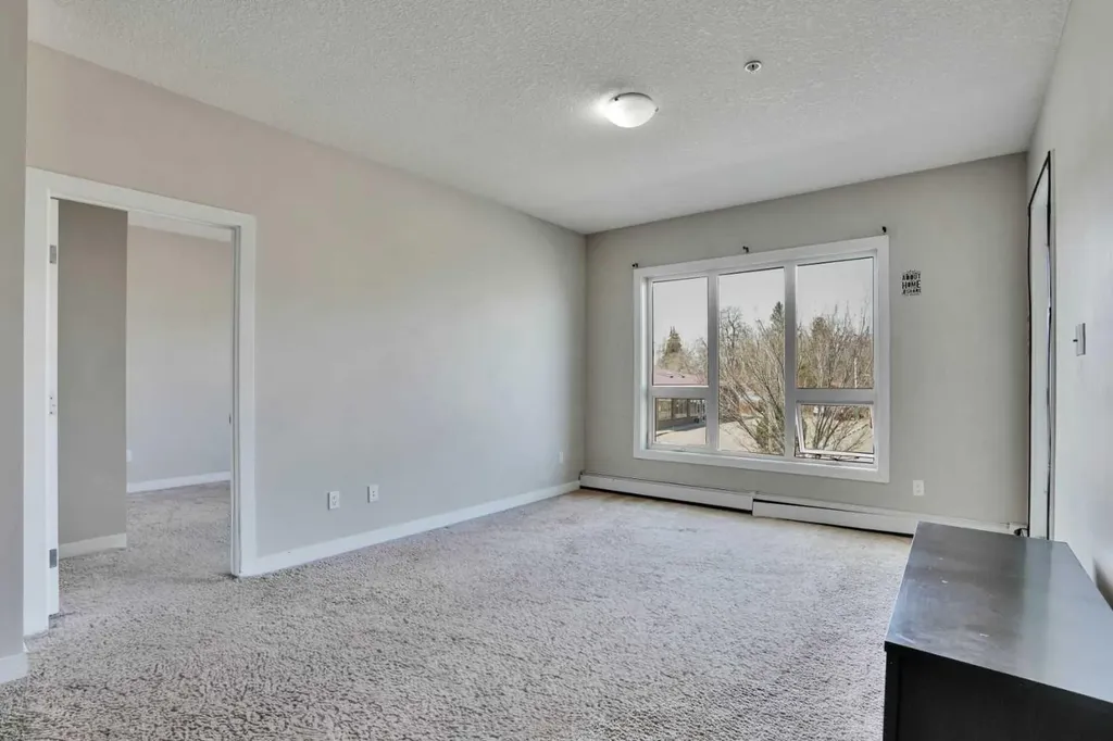 330 2nd Street W Brooks AB T1R 0E9