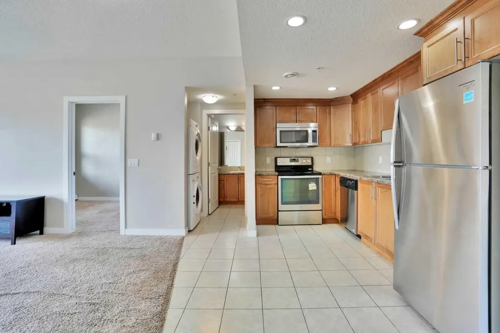 330 2nd Street W Brooks AB T1R 0E9