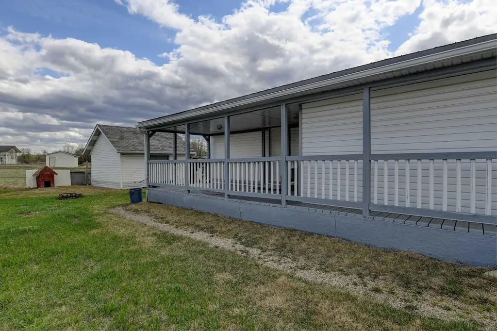 55037 714 Township Grande Prairie AB T8X4A9