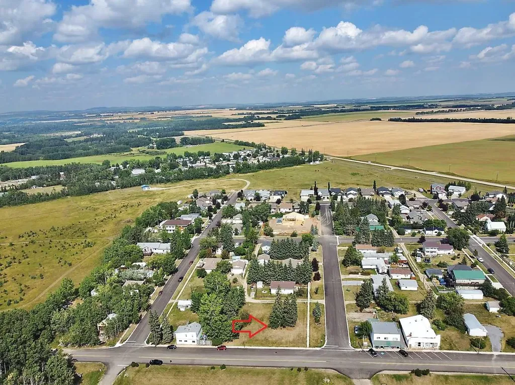 5002, 5008, 5010 50 Avenue Benalto AB T0M 0H0