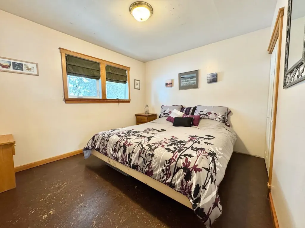 611 4 Avenue Fox Creek AB T0H 1P0