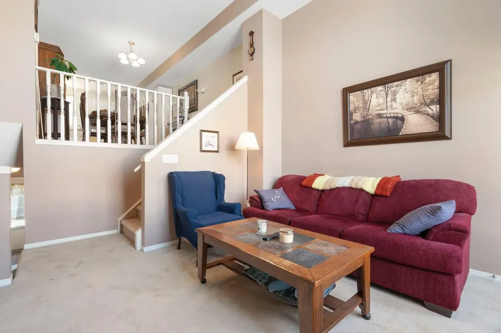 122 Bridlewood Lane SW Calgary AB T2Y3X8