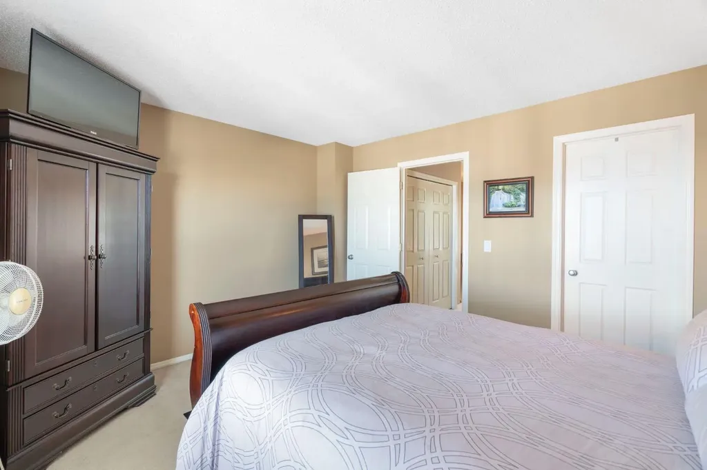 122 Bridlewood Lane SW Calgary AB T2Y3X8