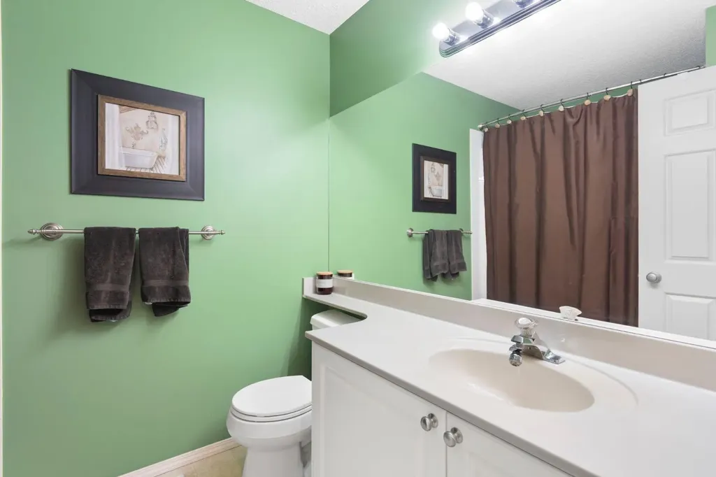 122 Bridlewood Lane SW Calgary AB T2Y3X8