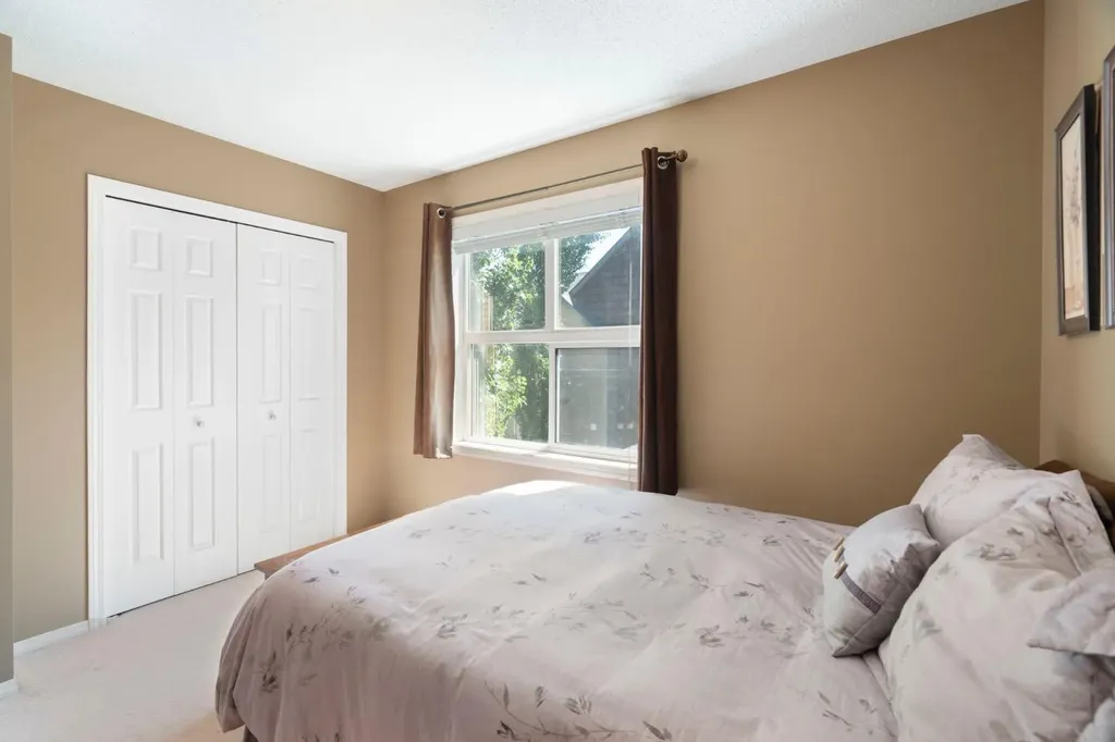 122 Bridlewood Lane SW Calgary AB T2Y3X8