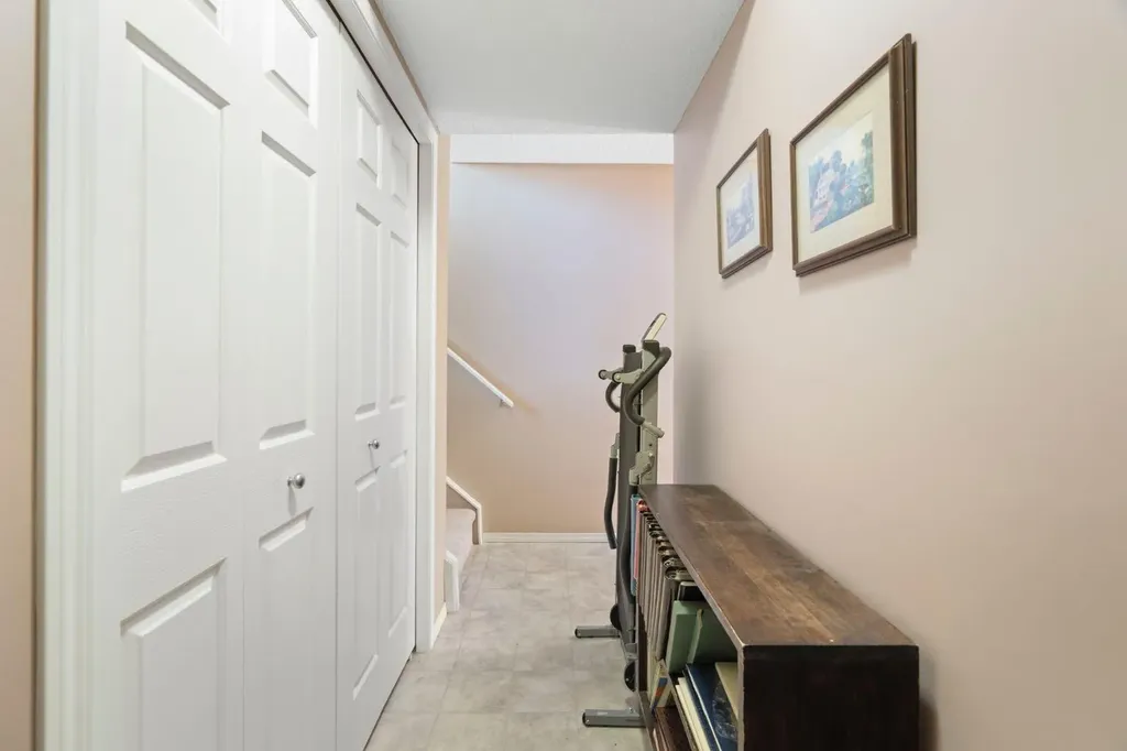 122 Bridlewood Lane SW Calgary AB T2Y3X8
