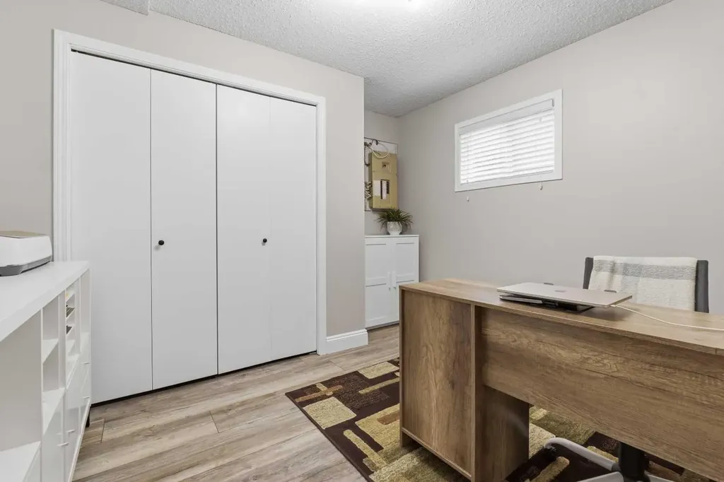 2 Pritchard Drive Whitecourt AB T7S 1B7