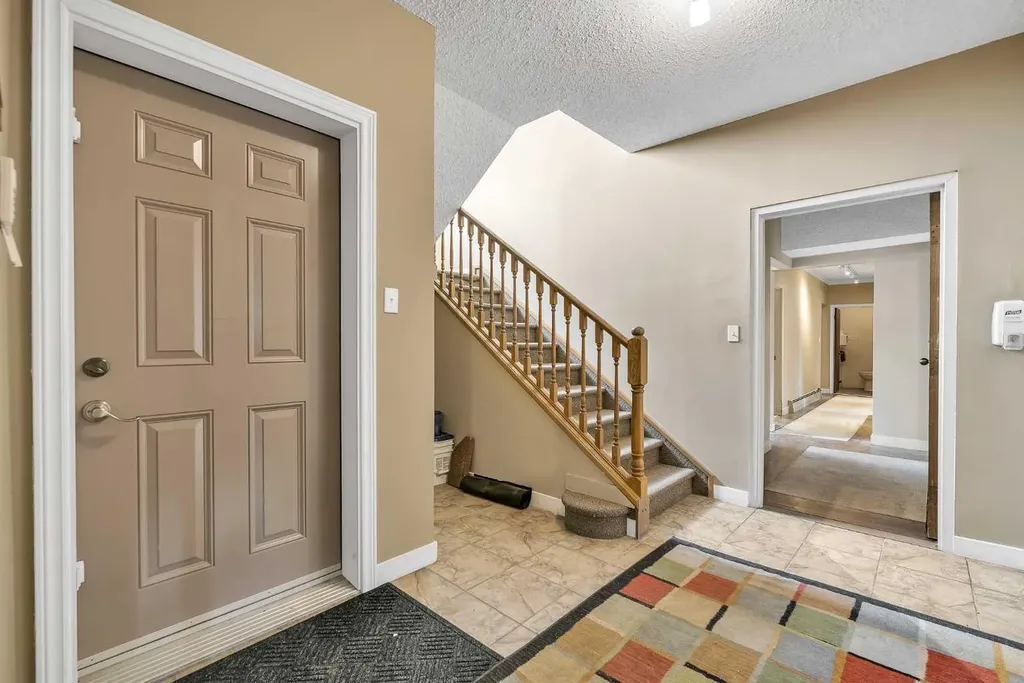 1850 14 Street SW Calgary AB T2T 3S9