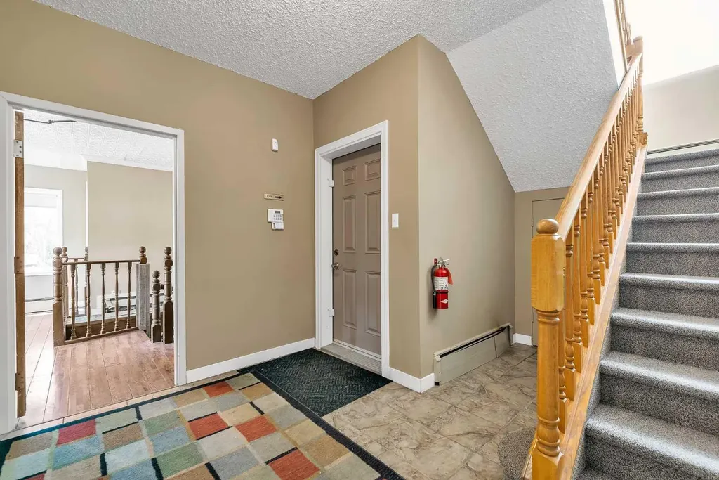 1850 14 Street SW Calgary AB T2T 3S9