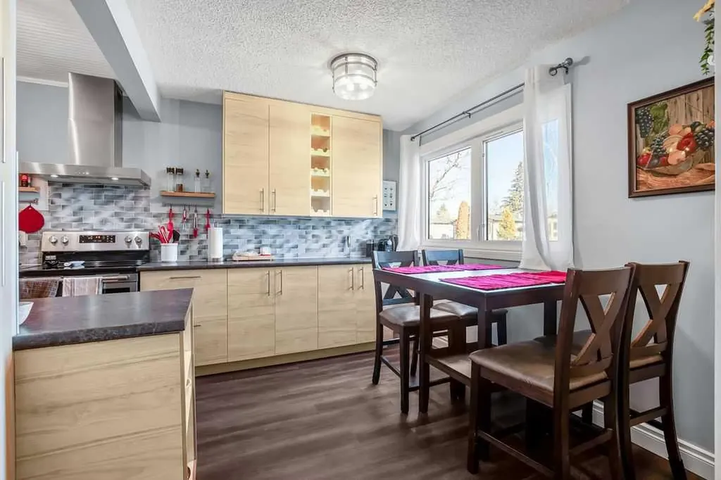 51 Big Hill Way SE Airdrie AB T4A 1M7