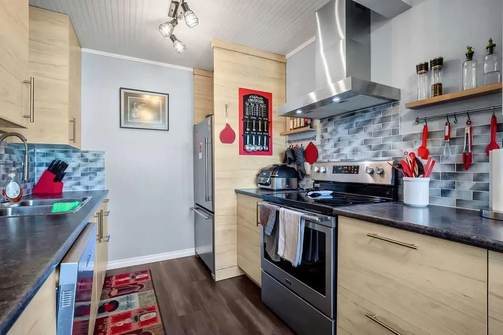 51 Big Hill Way SE Airdrie AB T4A 1M7