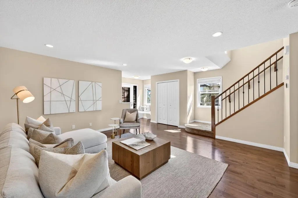 1901 Baywater Alley SW Airdrie AB T4B0T4