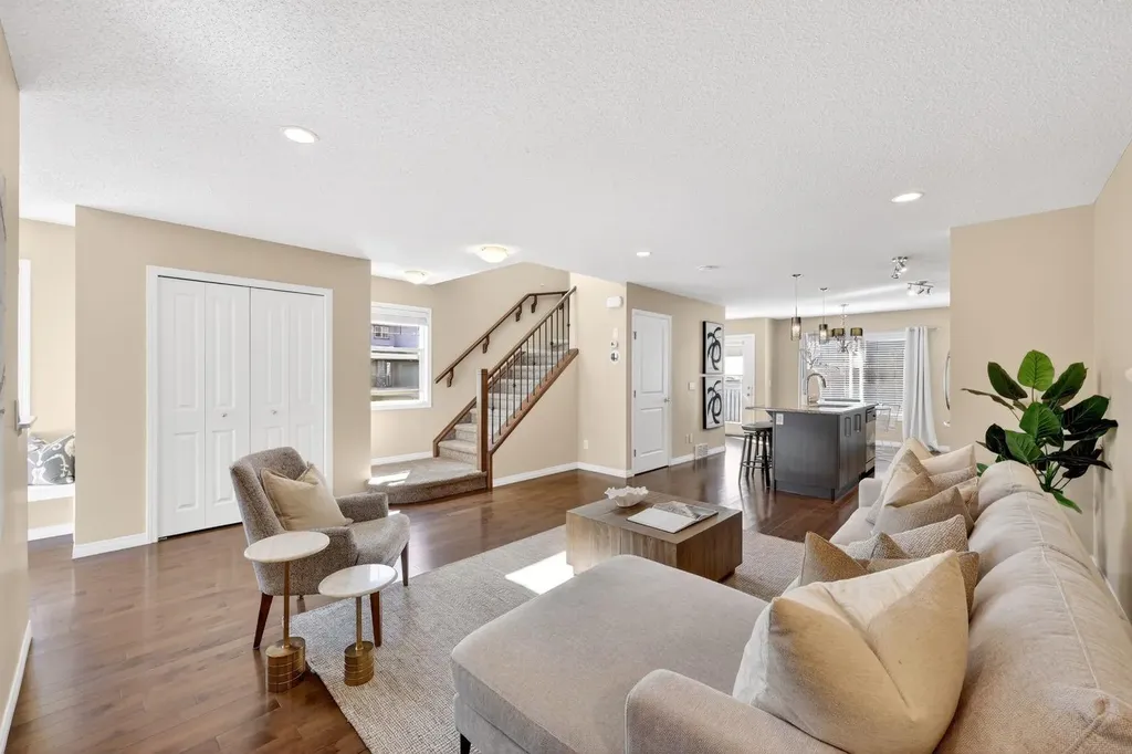 1901 Baywater Alley SW Airdrie AB T4B0T4