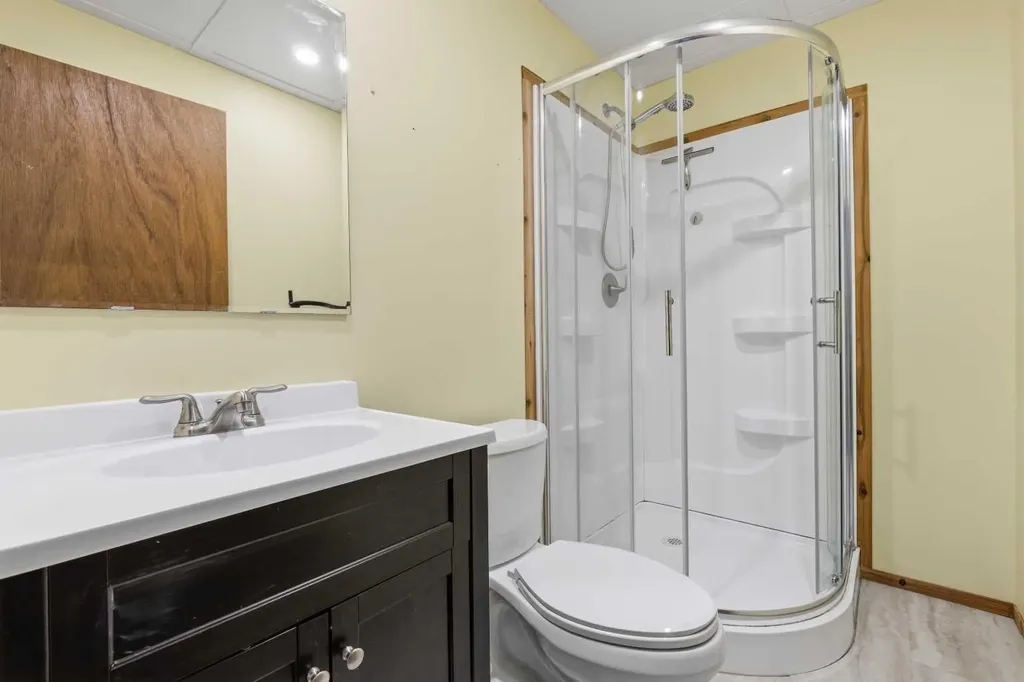 8 Isbister Avenue Swan Hills AB T0G 2C0