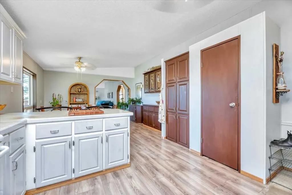 333 Nelson Road Carseland AB T0J0M0