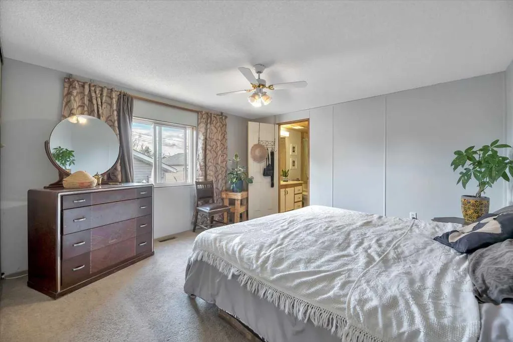 333 Nelson Road Carseland AB T0J0M0