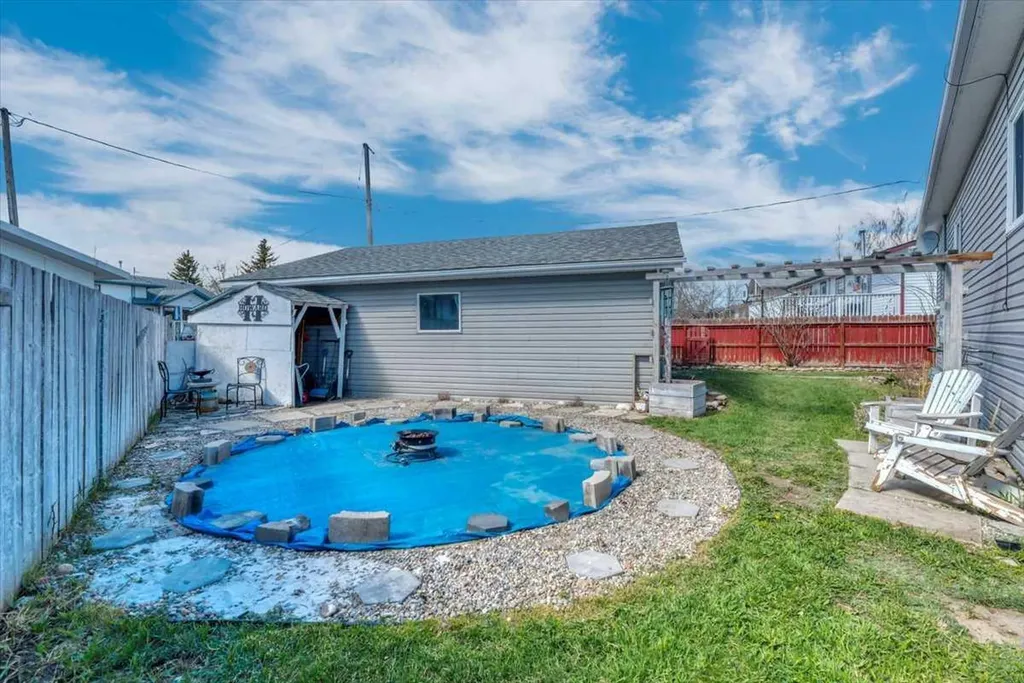 333 Nelson Road Carseland AB T0J0M0