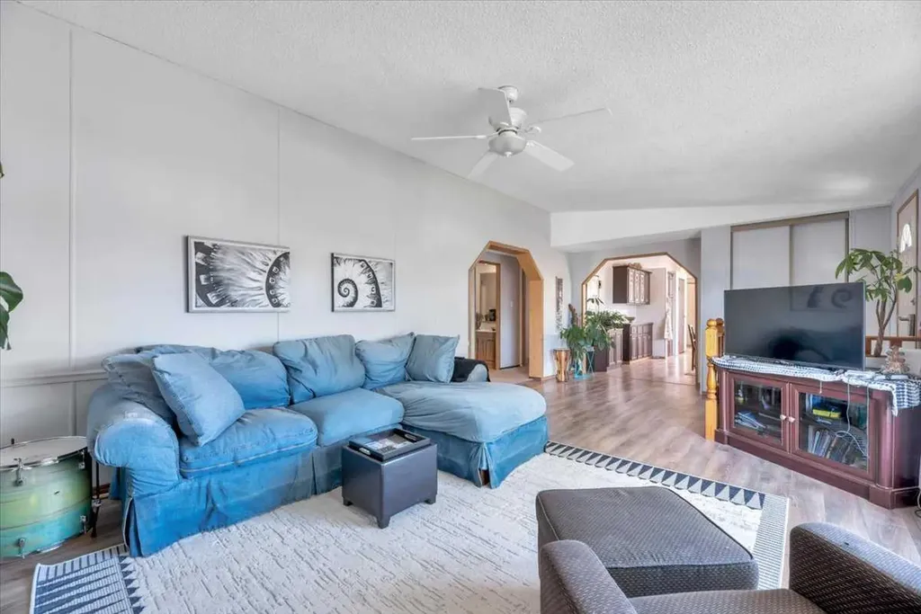 333 Nelson Road Carseland AB T0J0M0