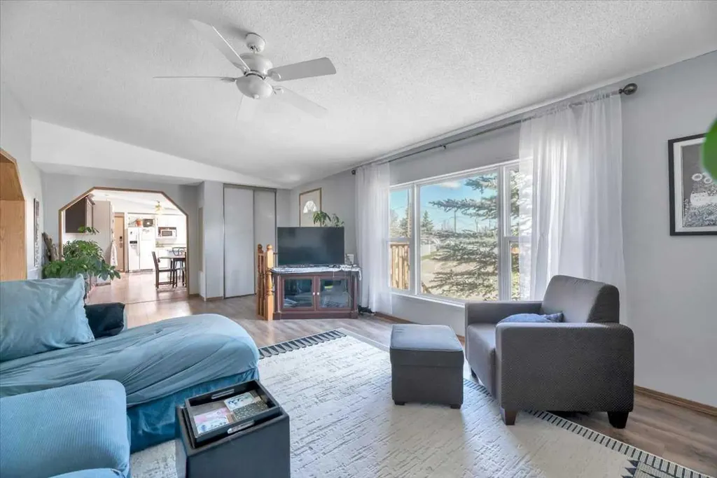 333 Nelson Road Carseland AB T0J0M0