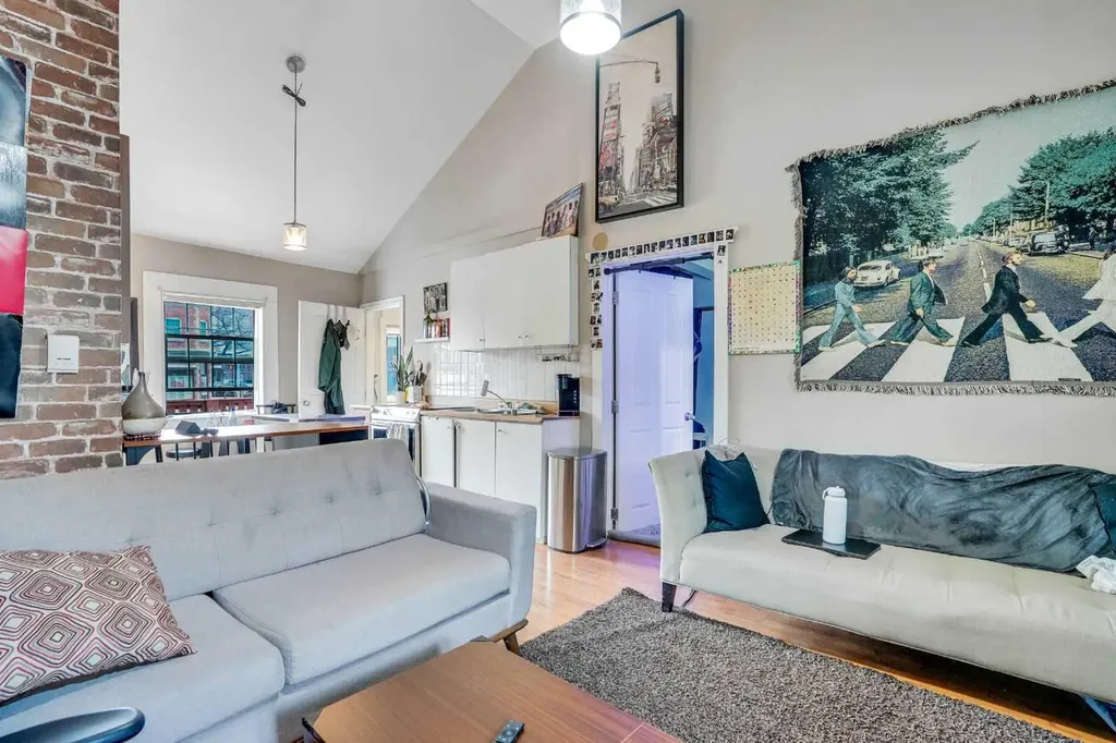 434 Meredith Road NE Calgary AB T2E 5A6
