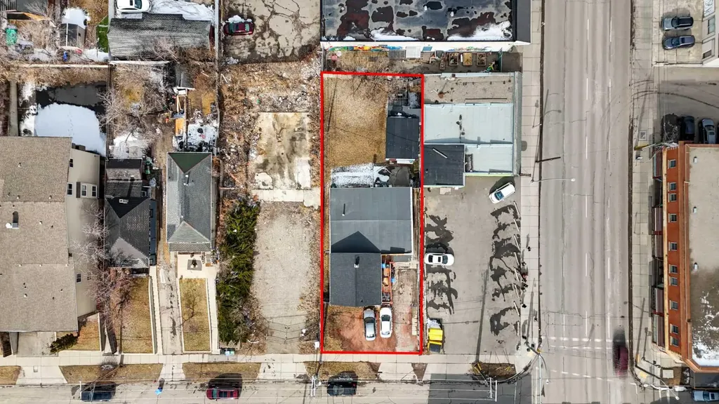 434 Meredith Road NE Calgary AB T2E 5A6
