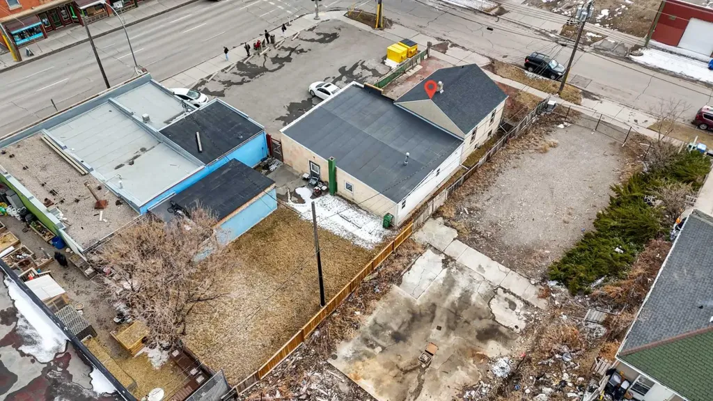 434 Meredith Road NE Calgary AB T2E 5A6