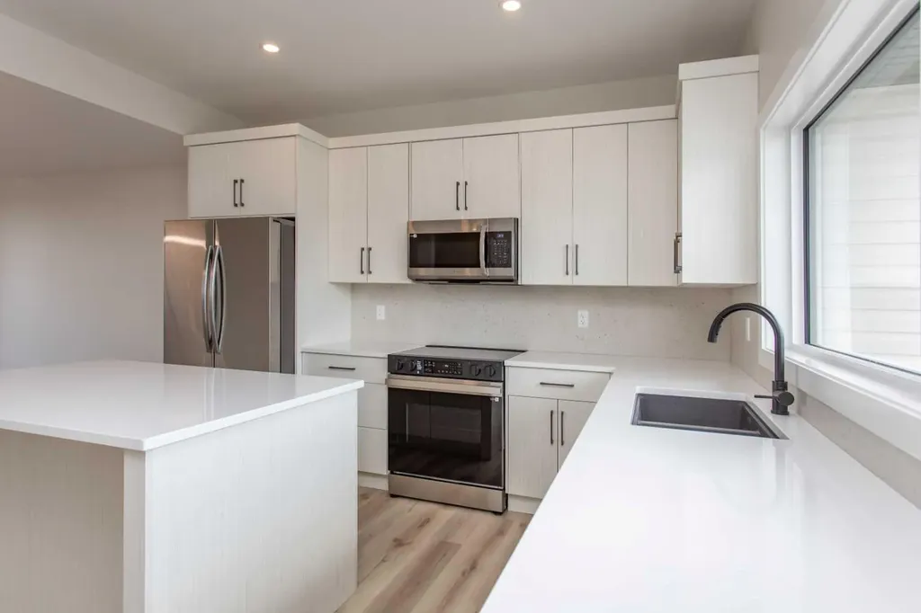 65 Lavelle Close Red Deer AB T4R 0V7