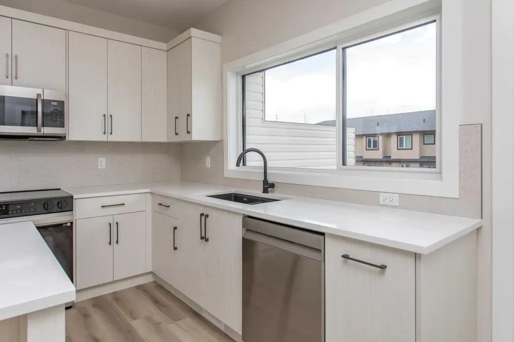 65 Lavelle Close Red Deer AB T4R 0V7
