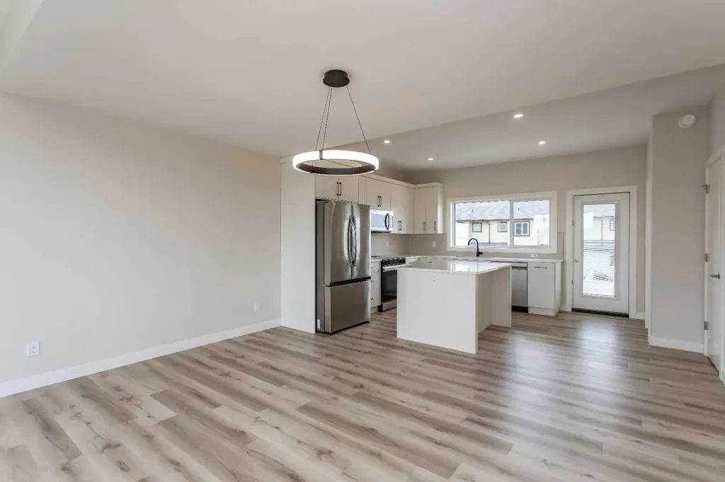 65 Lavelle Close Red Deer AB T4R 0V7