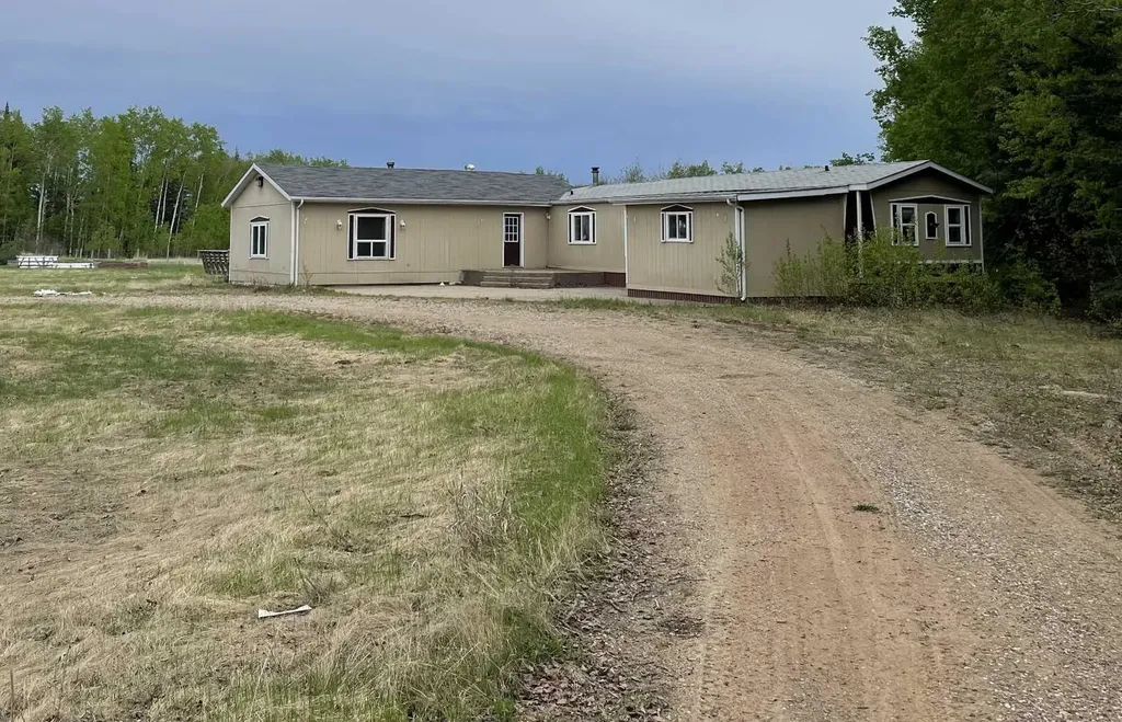 18577 Twp Road 1104 Rural Mackenzie County AB T0H 1Z0