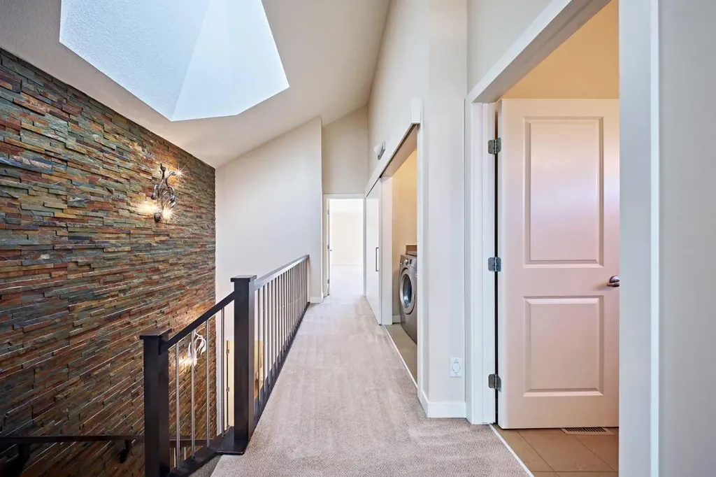 1840 Westmount Road NW Calgary AB T2N 3M5