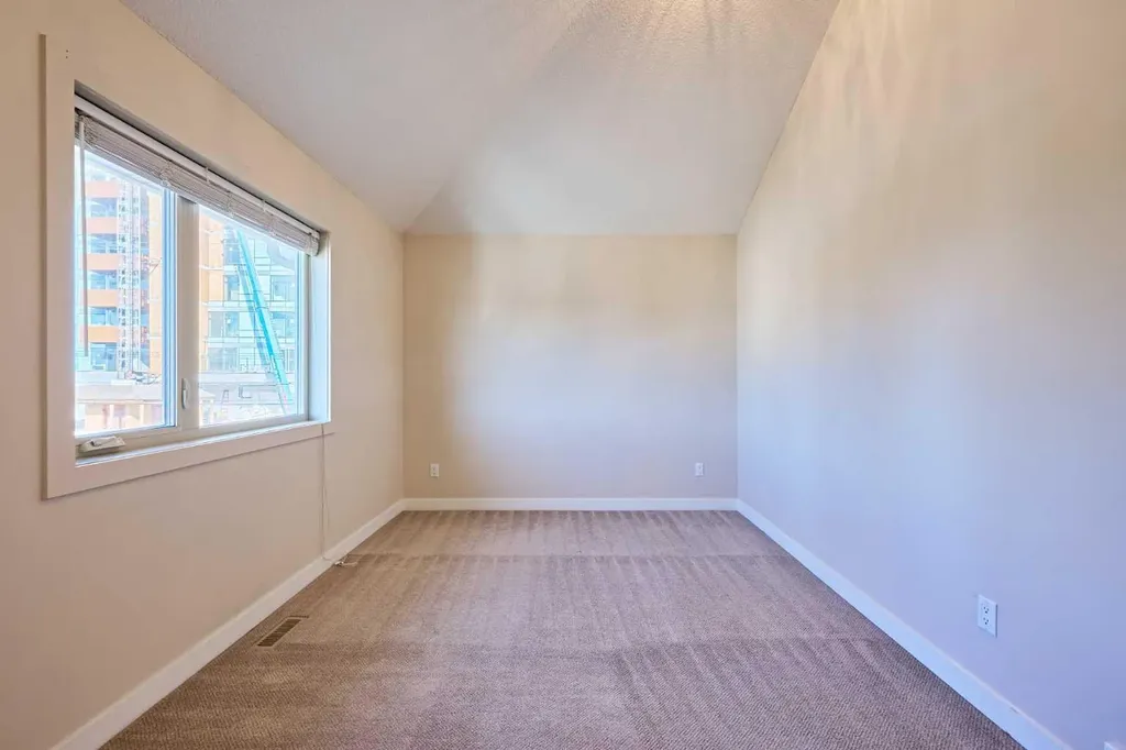 1840 Westmount Road NW Calgary AB T2N 3M5