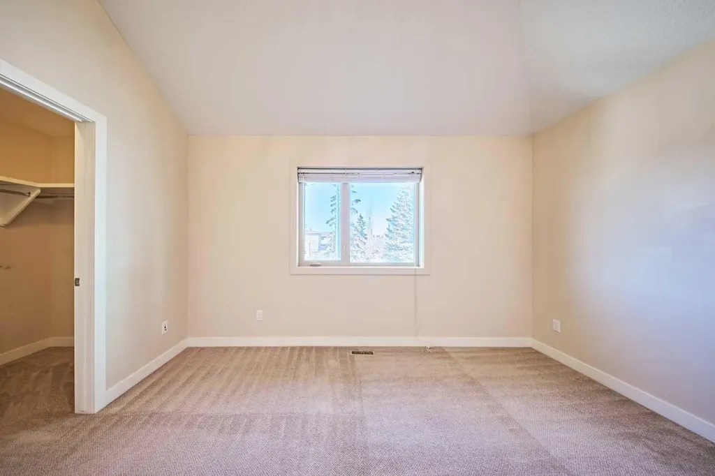 1840 Westmount Road NW Calgary AB T2N 3M5