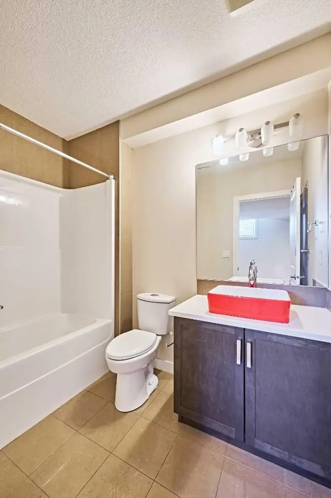 1840 Westmount Road NW Calgary AB T2N 3M5