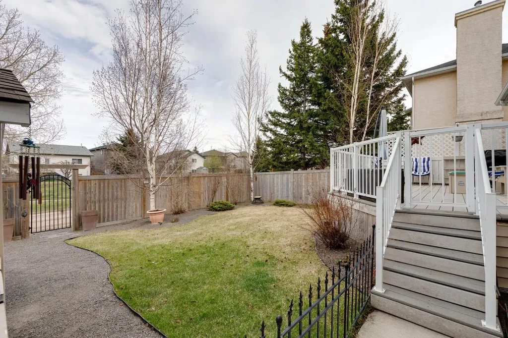 26 Tiller Place SE Airdrie AB T4A 1S6