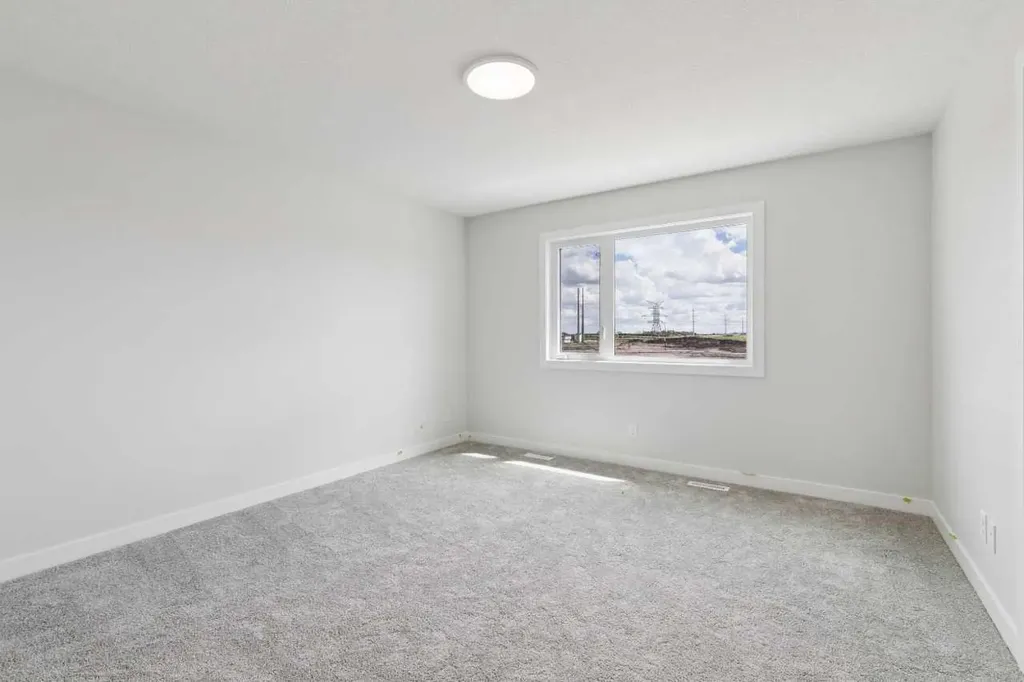546 Hotchkiss Manor Calgary AB T3S0J9