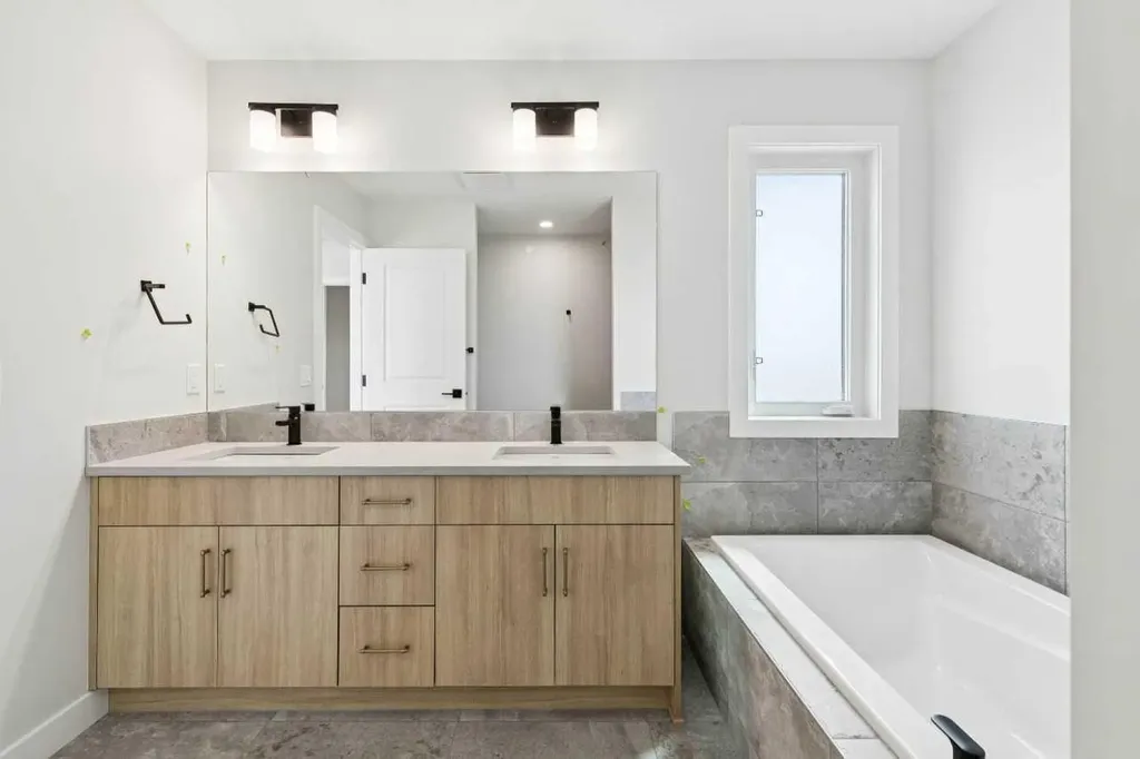 546 Hotchkiss Manor Calgary AB T3S0J9