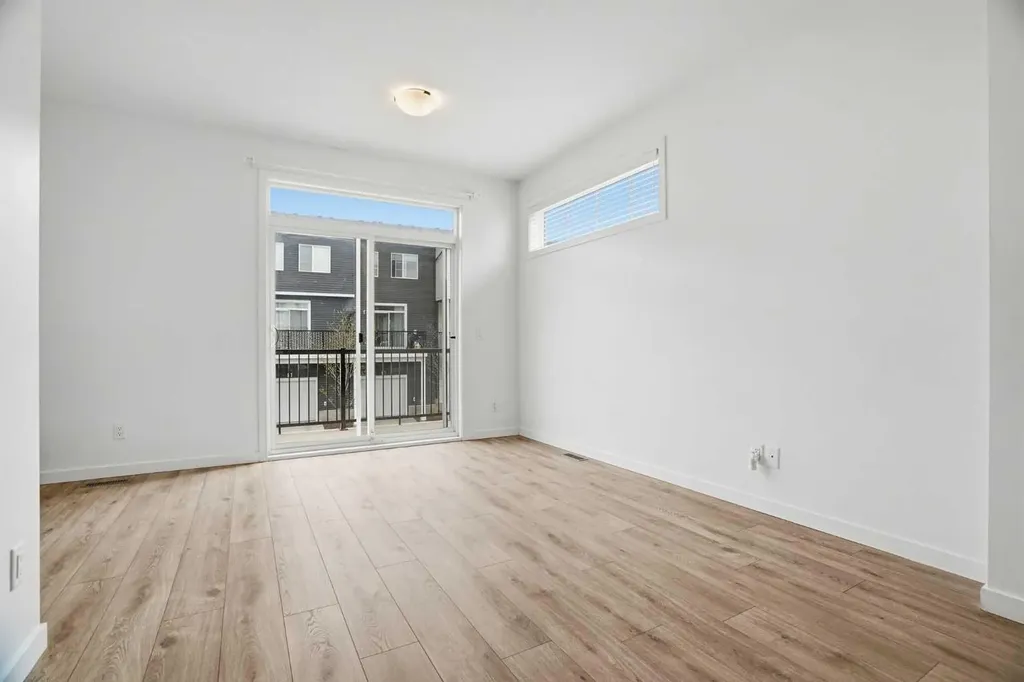 32 Walgrove Common SE Calgary AB T2X 4C2